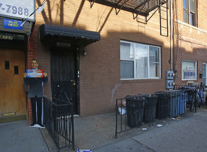 6726 13th Ave in Brooklyn, NY - Building Photo - Building Photo