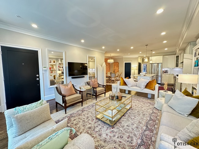 3624 10th St NW, Unit 5 in Washington, DC - Foto de edificio - Building Photo