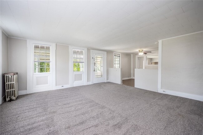 757 Holt Rd in Webster, NY - Building Photo - Building Photo