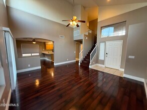 2537 S Sunnyvale Ave in Gilbert, AZ - Foto de edificio - Building Photo