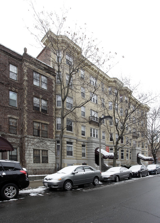 Peterborough Apartments in Boston, MA - Building Photo