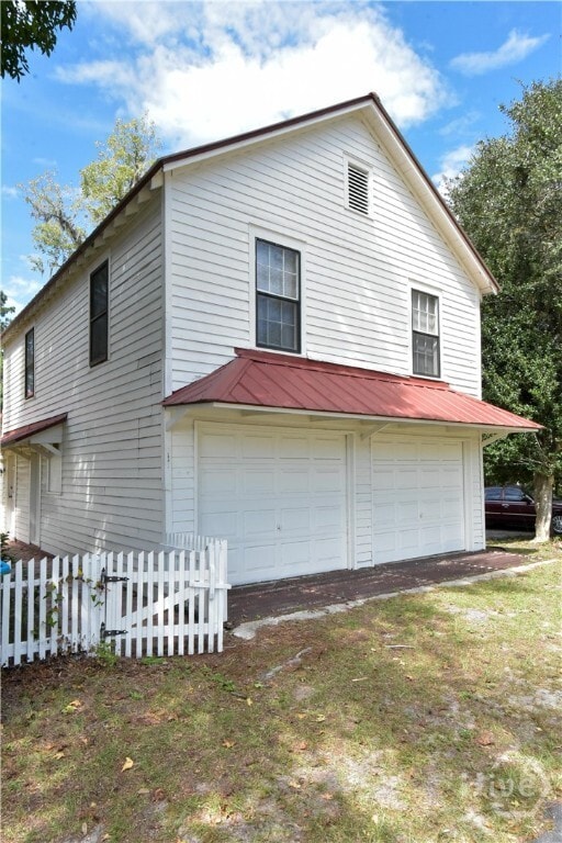 property at 302 Jefferson St