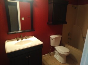 1310 Santa Fe Cir in Jonesboro, AR - Building Photo - Building Photo