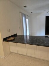 452 Lemans Dr in Bloomingdale, GA - Building Photo - Building Photo