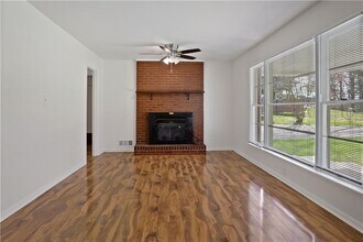 430 Haynes Rd in Canton, GA - Building Photo - Building Photo