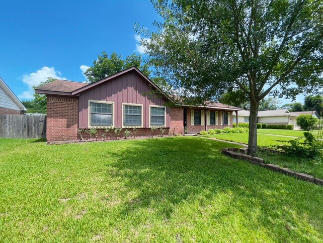 property at 7710 Romney Rd