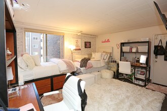 Statesider in Madison, WI - Building Photo - Interior Photo