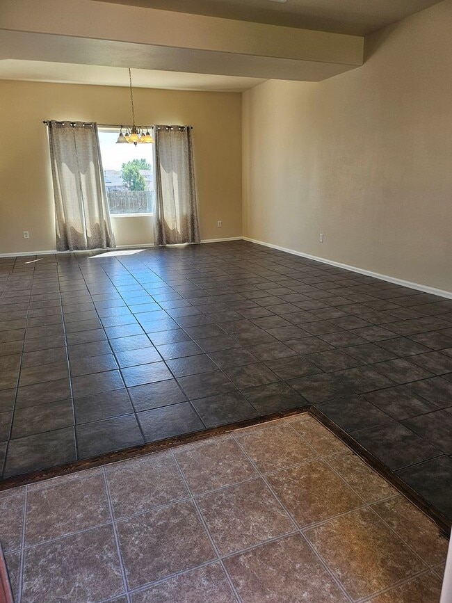 5112 Tabor Lane in Pueblo, CO - Building Photo - Building Photo