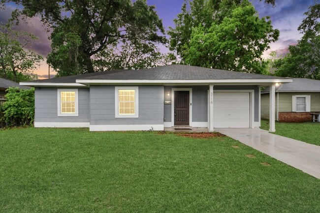property at 5118 Ditmas Ln