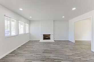 6239 Cowles Mountain Blvd in San Diego, CA - Building Photo - Building Photo