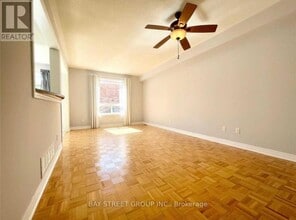 196 Kirkvalley Crescent in Aurora, ON - Building Photo - Building Photo