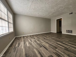 1654 Pinedale Cir NW in Conyers, GA - Building Photo - Building Photo