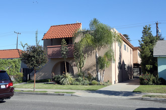 4128 Duquesne Ave in Culver City, CA - Foto de edificio - Building Photo