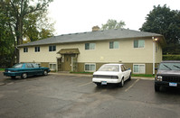 Division Street Apartments in North St. Paul, MN - Building Photo - Building Photo