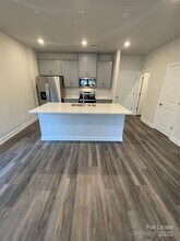 135 Utility Ln in Mooresville, NC - Building Photo - Building Photo