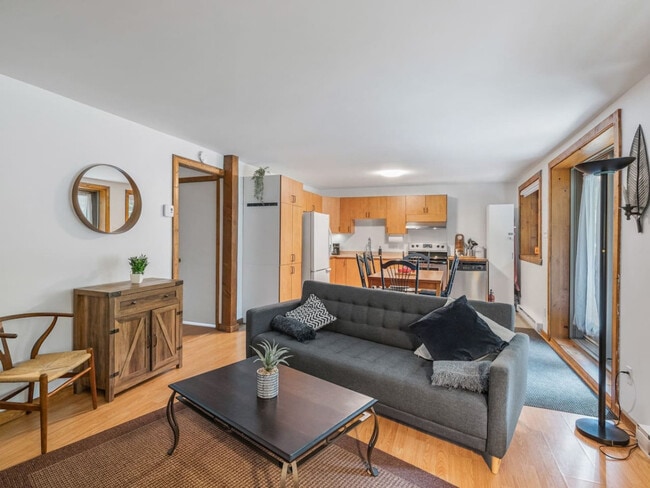 property at 2192 Mnt Prédéal Trudeau