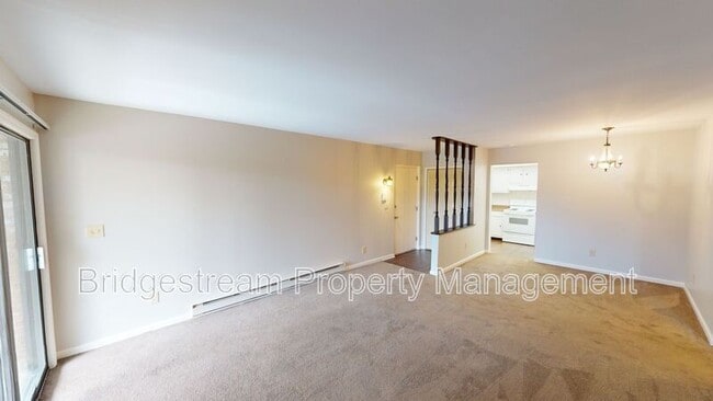 property at 441 N Broadway St
