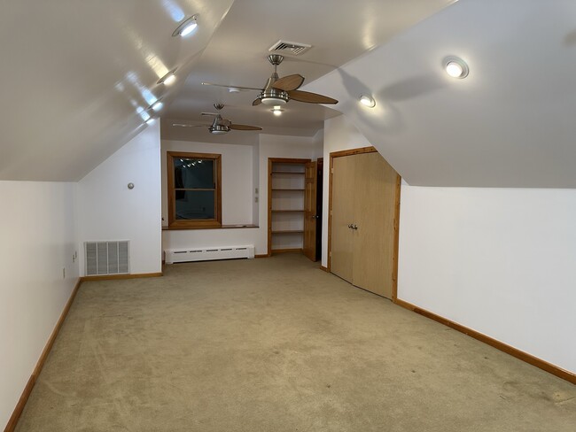 160 6th Ave, Unit 2nd Floor Apartment in Clifton, NJ - Building Photo - Building Photo