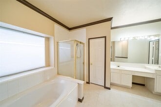 8203 Fairgrove Park Ct in Houston, TX - Building Photo - Building Photo