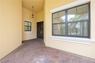 13711 Callisto Ave in Naples, FL - Building Photo - Building Photo
