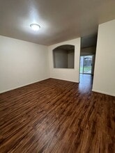 1920 Fern Dr in Corcoran, CA - Building Photo - Building Photo