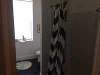 4617-3 Woodland Ave, Unit 3rd Floor photo'