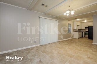 6700 Hidden Brook Trail in College Park, GA - Foto de edificio - Building Photo