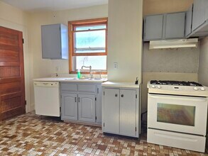 277 Johnson Ave in Stratford, CT - Building Photo - Building Photo