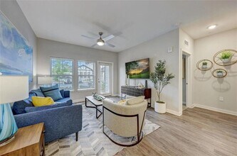 4000 Mill Spring Cir in Oakwood, GA - Building Photo - Building Photo