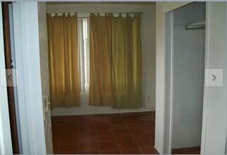 1320 S Ash Ave, Unit Studio in Tempe, AZ - Building Photo - Building Photo