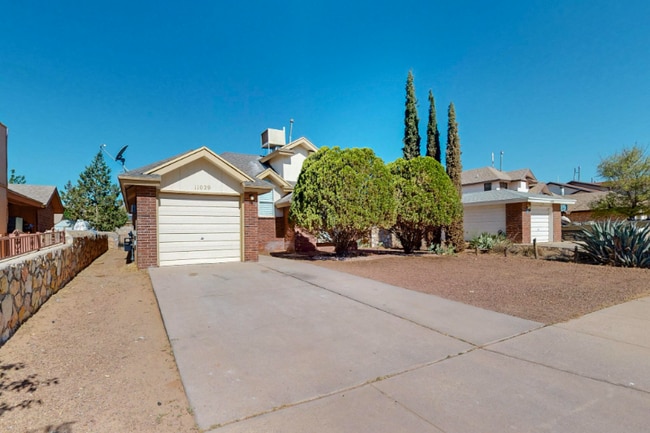 11029 Rockdale St in El Paso, TX - Building Photo - Building Photo