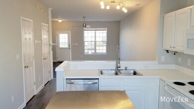 1752 Sorrell Brook Way in Raleigh, NC - Building Photo - Building Photo