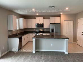 8617 40th Cir E in Palmetto, FL - Building Photo - Building Photo