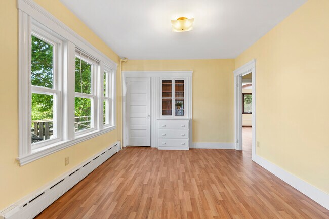 12 Folger Ave, Unit 3 in Beverly, MA - Building Photo - Building Photo