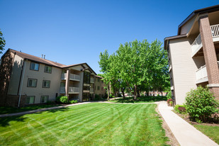 Woodlands Apartments