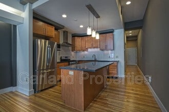 111 Kirk Ave SW in Roanoke, VA - Building Photo - Building Photo
