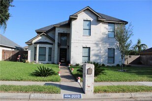22 Wisteria Ave in Mission, TX - Building Photo