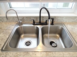 783 E Main St, Unit 1 in Ephrata, PA - Building Photo - Building Photo