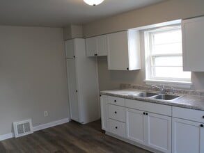 483 S Military Rd in Fond du Lac, WI - Building Photo - Building Photo