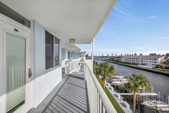 property at 108 Paradise Harbour Blvd