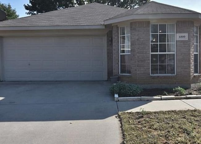 property at 6800 Beaty St
