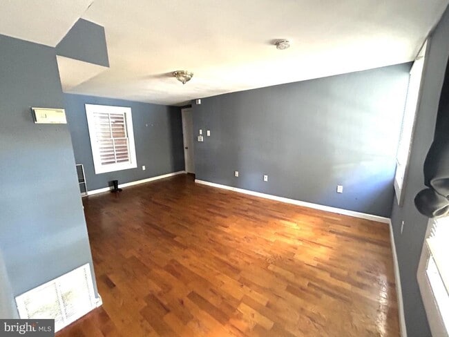 141 High St in Mount Holly, NJ - Building Photo - Building Photo