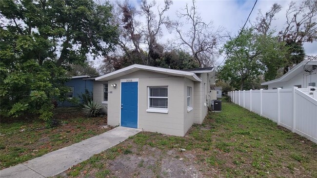 3008 E Chelsea St in Tampa, FL - Building Photo - Building Photo