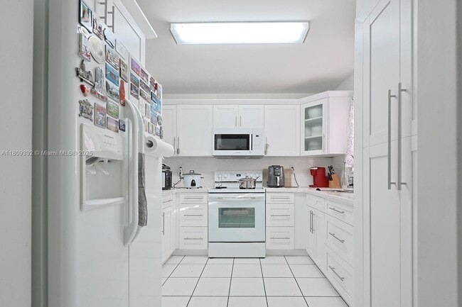 property at 2730 W 76th St