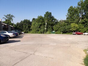 35 Ashwood Ct in Frankfort, KY - Building Photo - Building Photo