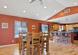 203 W Ferruginous Way in Saratoga Springs, UT - Building Photo - Building Photo