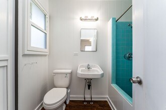 1816 Citron St in Honolulu, HI - Building Photo - Building Photo