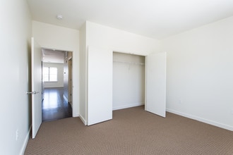 625 McGrath in Somerville, MA - Foto de edificio - Interior Photo