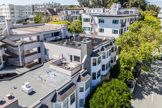 1945 Washington St in San Francisco, CA - Building Photo - Building Photo