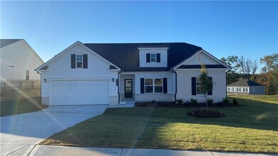 1222 Lyndhurst Ln in Bethlehem, GA - Foto de edificio - Building Photo